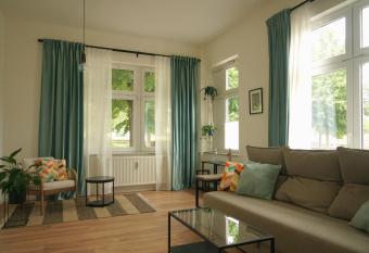 Apartment Edda allows 18 year olds to book a room