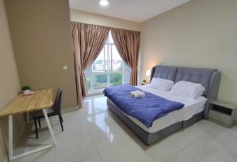 Twin Galaxy Studio with King bed city view has rooms with a private hot tub