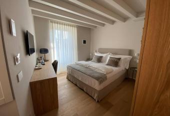 La torre has Balcony rooms