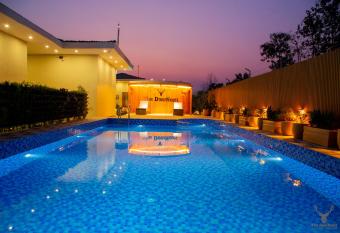 The DeerNestt has Balcony rooms