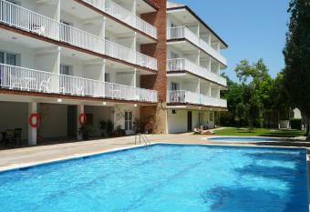 Apartamentos Sunway Amapola allows 18 year olds to book a room