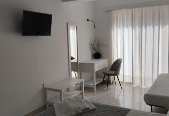 Palma Apartment allows 18 year olds to book a room