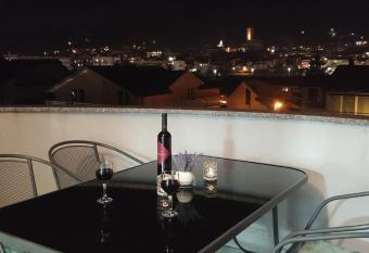 Apartman Polaris Posu  je has Balcony rooms