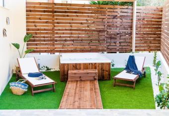 Utopia city nest allows 18 year olds to book a room