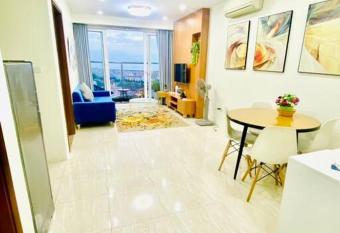 Sky Halong Apartment allows 18 year olds to book a room