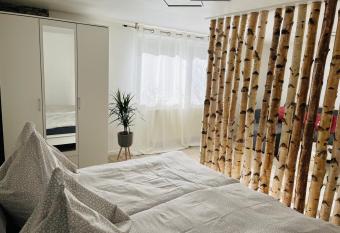 Zuhause bei Zampich allows 18 year olds to book a room