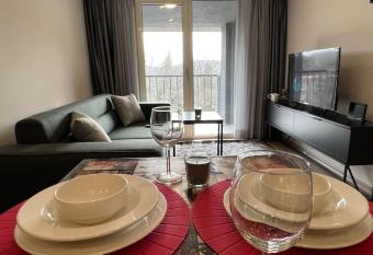 Come Live Go Apartments Bah  ek  y 18 has Balcony rooms