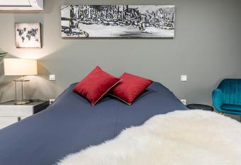 [coppie-smart working]piscina, wifi, 150m dal mare allows 18 year olds to book a room