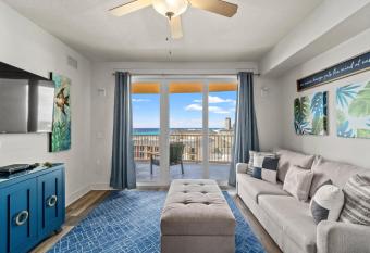 Calypso Resort #709-3 by Nautical Properties Vacation Rentals has rooms with a private hot tub