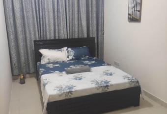 Perfect Private Room in shared Apartment allows 18 year olds to book a room