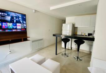 Monoambiente allows 18 year olds to book a room