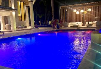 Relax time has Balcony rooms