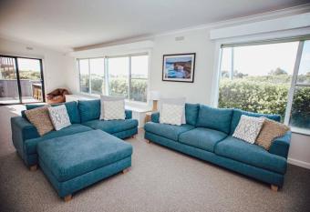 Ocean Blue allows 18 year olds to book a room