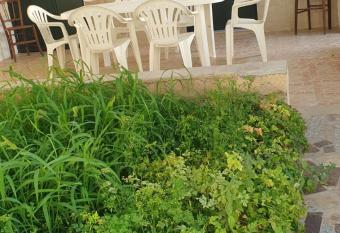 La Dimora del Frappato di Tenute Senia allows 18 year olds to book a room