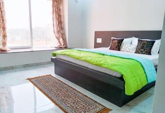 Hotel Pyramid has Balcony rooms