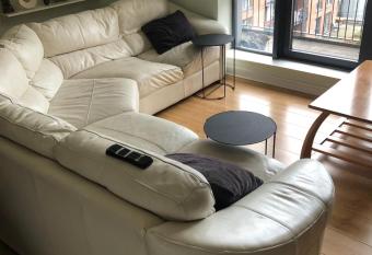 Apt 46 Gloucester square, railway street,Dublin 1 has Balcony rooms