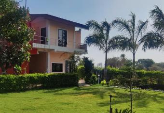 Sunlake Resort has Balcony rooms