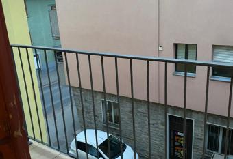 Suza Home has Balcony rooms