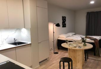 Cozy citycenter apartment has Balcony rooms