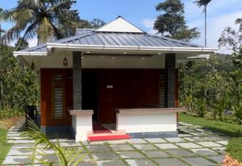 PLEASANT VALLEY home-stay, attapadi has Balcony rooms