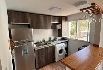 DPTO DE LUJO AMOBLADO TEMPORARIO PARAN   E.R. has Balcony rooms