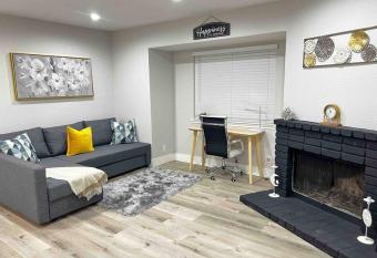 Luxury condo in the heart of Midtown Sacramento has Balcony rooms