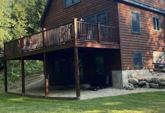 Great Adventures Cabins has Balcony rooms