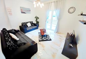 Peterhouse has Balcony rooms