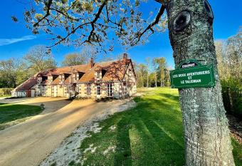 Vierzon Charnay - Chambres et Suites ind  pendantes d exception cot   for  t allows 18 year olds to book a room