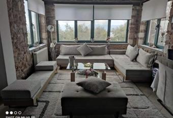 Dimitra s Villa in Evia, Greece has Balcony rooms