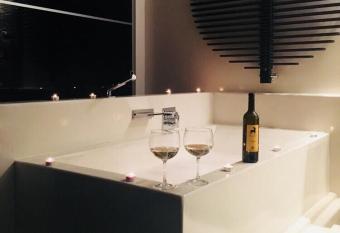   tico de lujo en el centro. has Balcony rooms