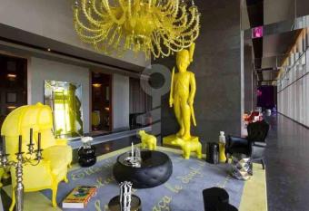 YOO Panam   luxury apartment allows 18 year olds to book a room