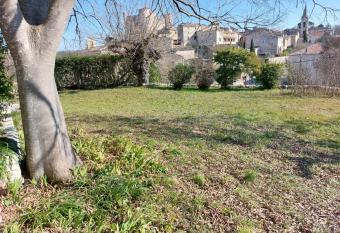 Le Gite allows 18 year olds to book a room