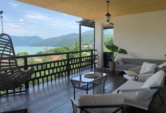 Panorama ananuri guest house has Balcony rooms