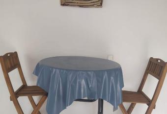 La perle marine allows 18 year olds to book a room