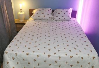 Logerthine Bezons allows 18 year olds to book a room