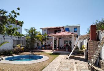 Caba  a en Santa Ver  nica has Balcony rooms