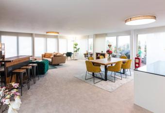 Hochwertige 3 Zimmer mit 7 Betten und Stellplatz has Balcony rooms