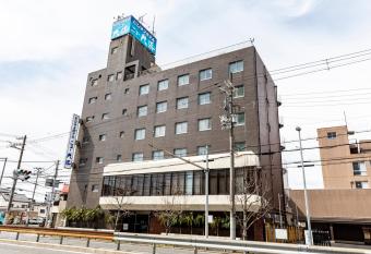 Tabist                                       has Smoking rooms