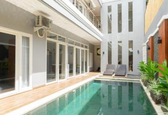 Kamboja Villa allows 18 year olds to book a room