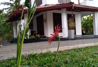 Ransavi villa has Balcony rooms