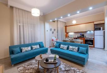 Anna s House has Balcony rooms