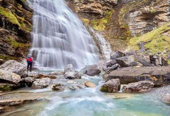 Casa Pyrene - Acogedor apartamento familiar has Balcony rooms