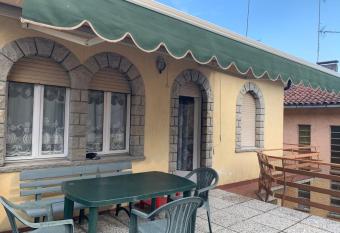 Casa Vacanza da Violetta has Balcony rooms