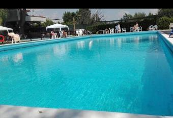 Al Poggio Della Macchia has Balcony rooms