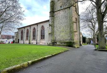 Traditional with Views has Balcony rooms