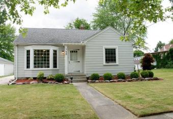 Frankenmuth Hubinger Haus has Balcony rooms