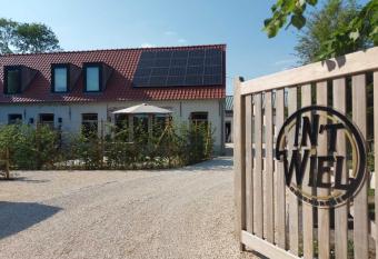 In  t Wiel Oudenaarde has Balcony rooms
