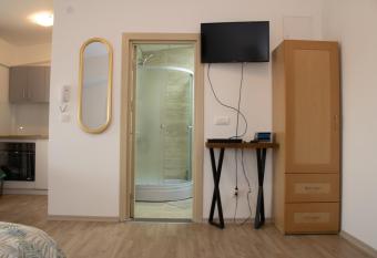 Lalas  apartment allows 18 year olds to book a room