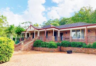 Green View Holiday House has Balcony rooms